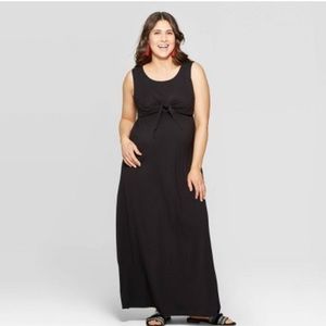 Ingrid & Isabel Maternity Nursing Maxi Dress